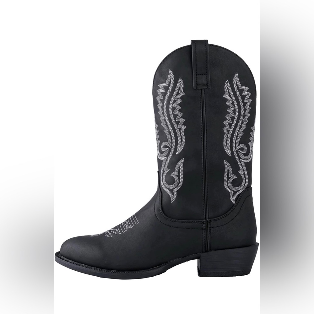 Cowboy Boots - Picture 2 of 6